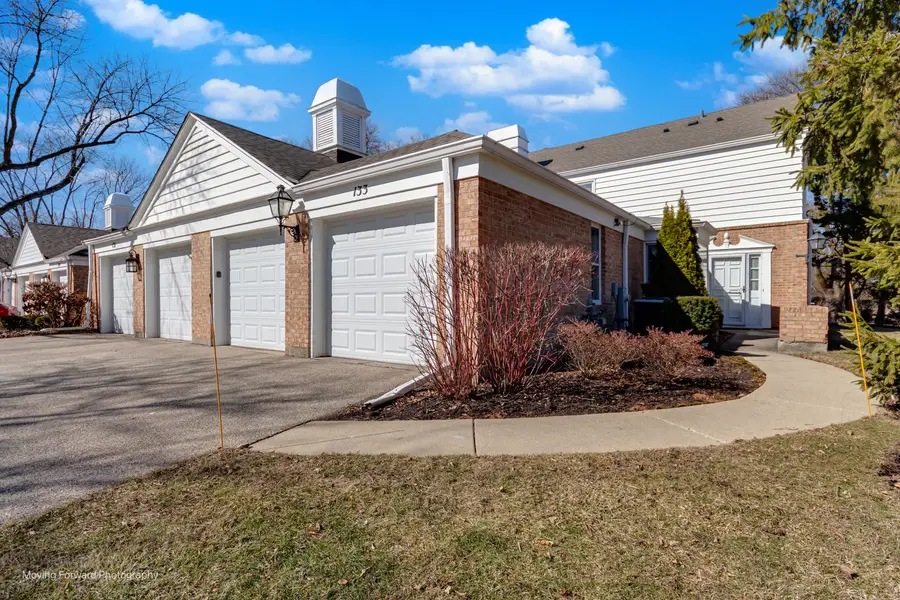 133 Rivershire Lane, Lincolnshire, IL 60069 - #2