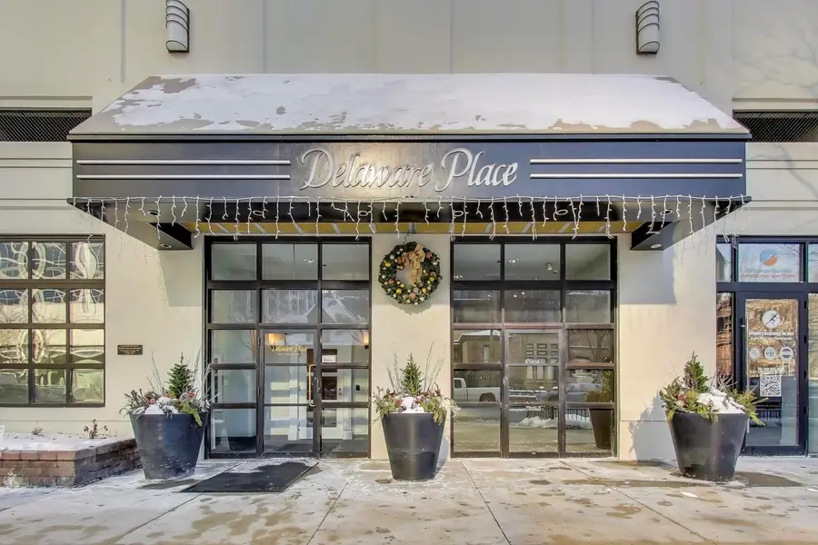 33 W Delaware Place #21H, Chicago, IL 60610 - #2