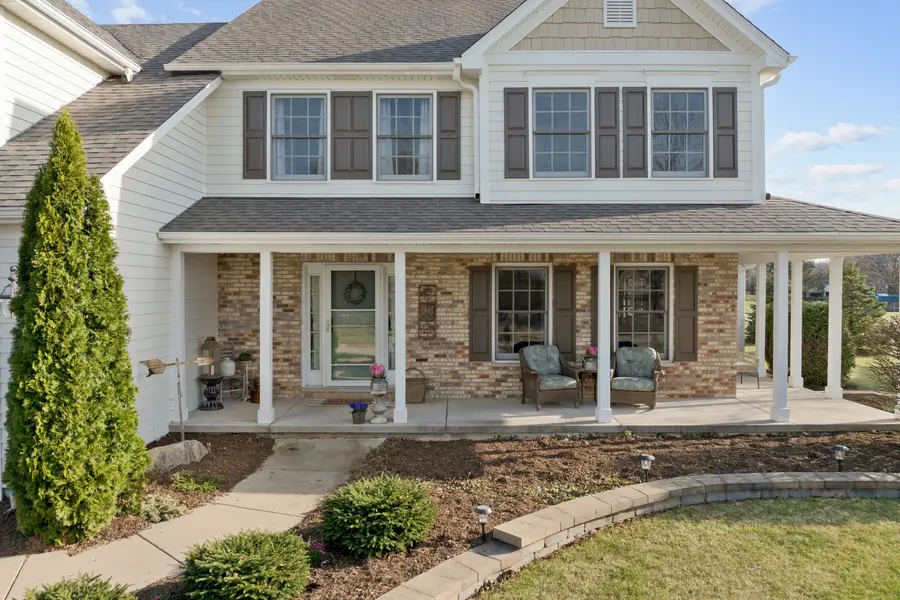 375 Meadow View, Burlington, IL 60109 - #2