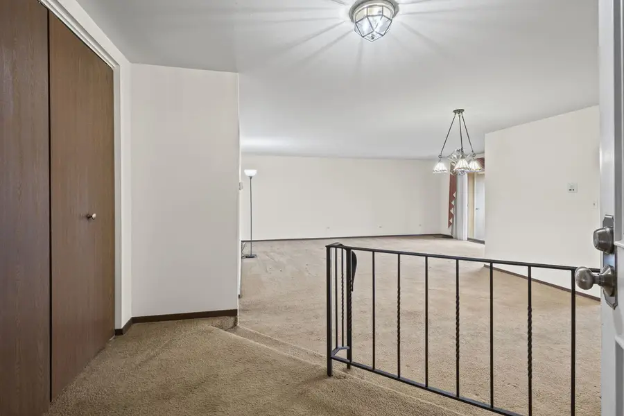 9752 Mill Drive E #E2, Palos Park, IL 60464 - #2