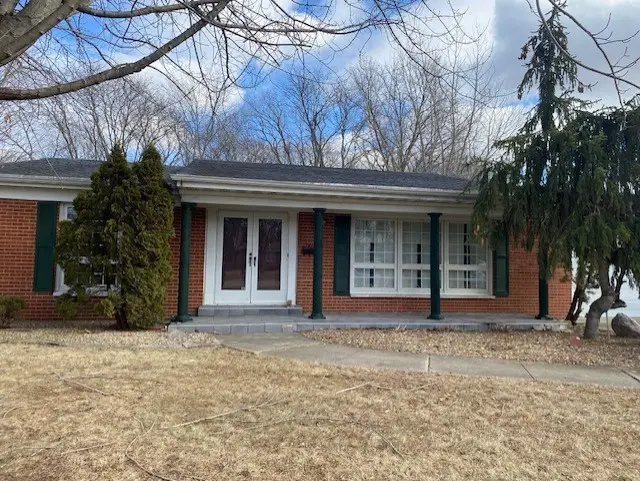 2560 E 259th Road, Peru, IL 61354 - #2