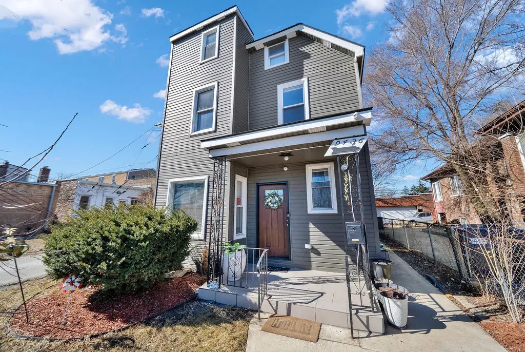 9436 S Spaulding Avenue, Evergreen Park, IL 60805 - #1