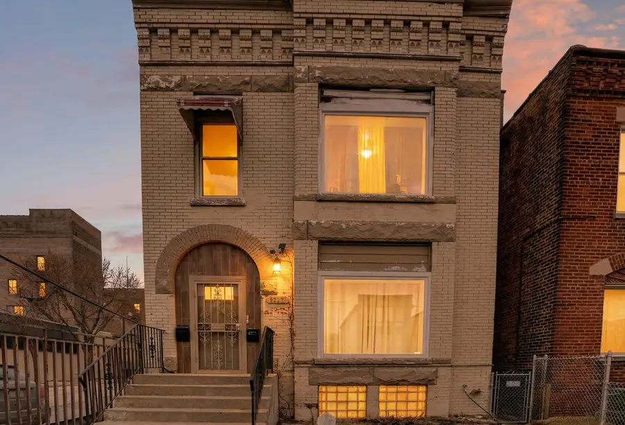 Address Withheld By Seller, Chicago, IL 60637 - #2