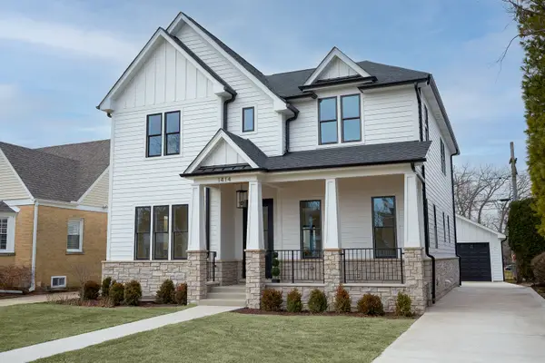 1414 S Prospect Avenue, Park Ridge, IL 60068