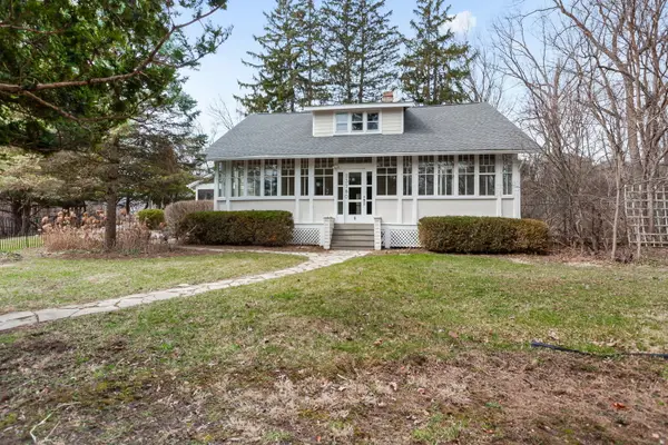 23780 N Hess Drive, Cary, IL 60013