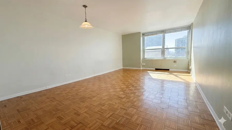 720 W Gordon Terrace #10B, Chicago, IL 60613 - #3