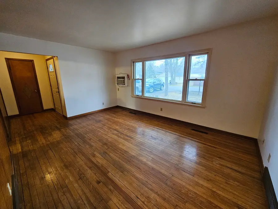 4804 Willow Lane, McHenry, IL 60050 - #3