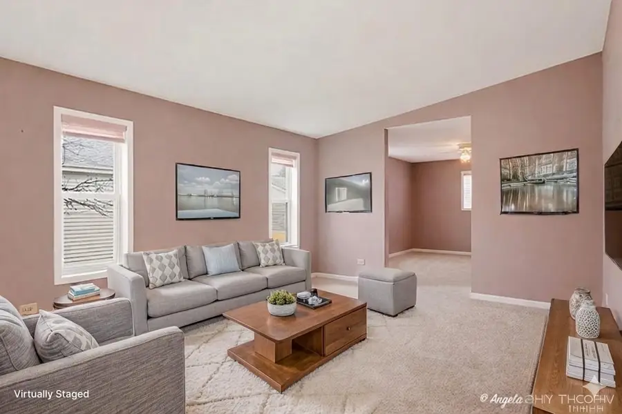 4 Hialeah Court, Grayslake, IL 60030 - #2