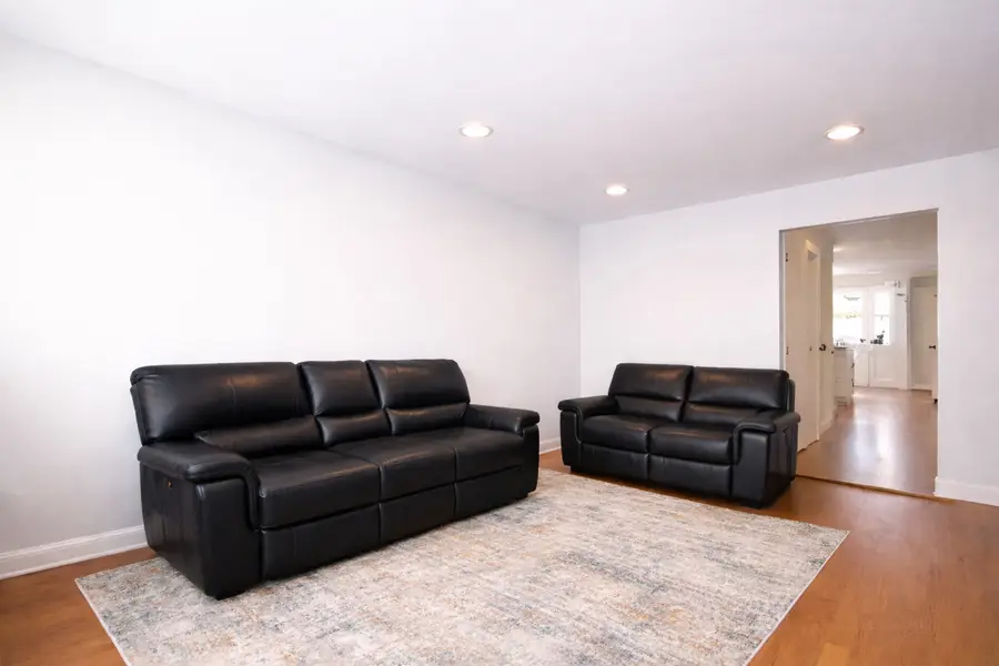 2854 W 99th Street, Evergreen Park, IL 60805 - #3