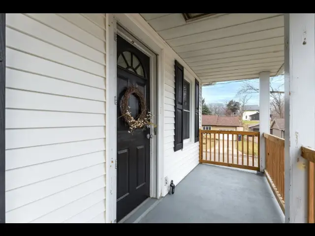 2503 Glenn Street, Bettendorf, IA 52722 - #3