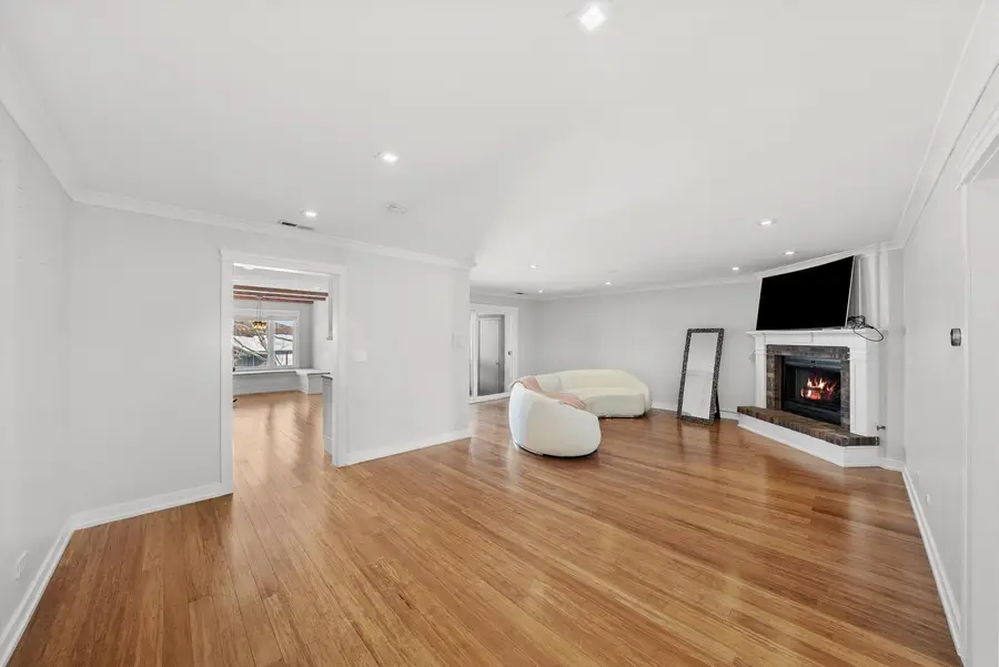 9748 Mill Drive E #2E, Palos Park, IL 60464 - #2