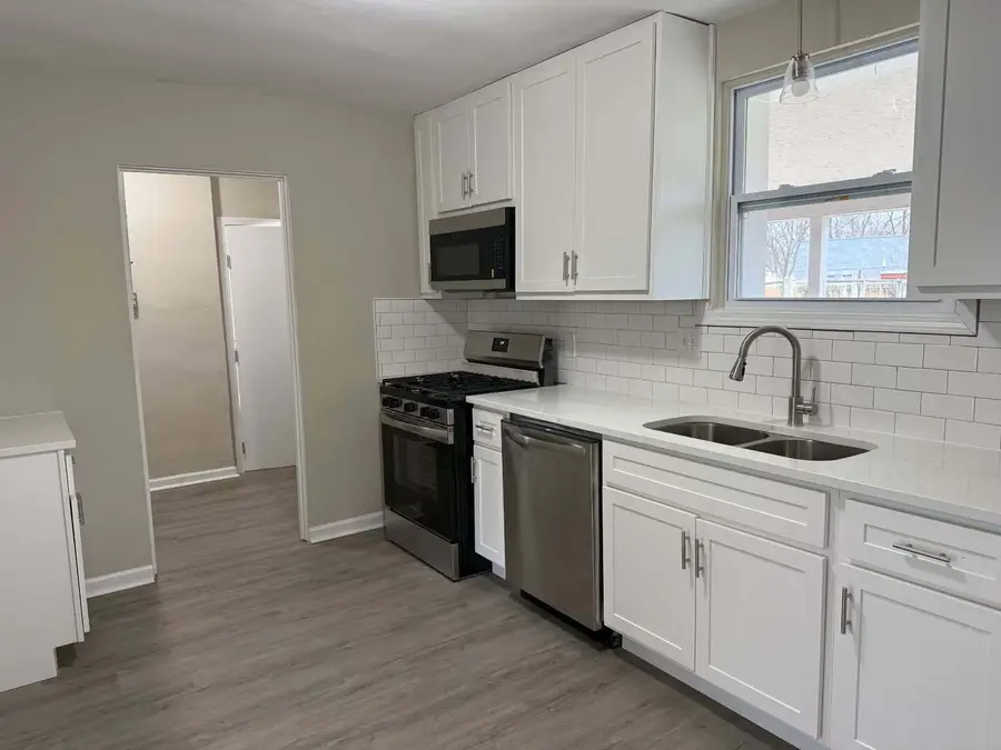 8001 W B Street, Belleville, IL 62223 - #3