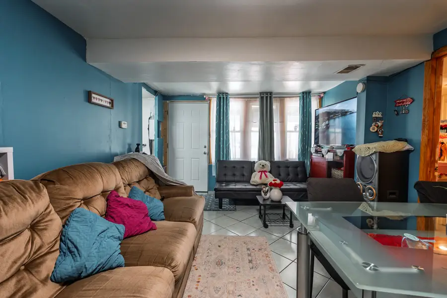 5239 S Troy Street, Chicago, IL 60632 - #3