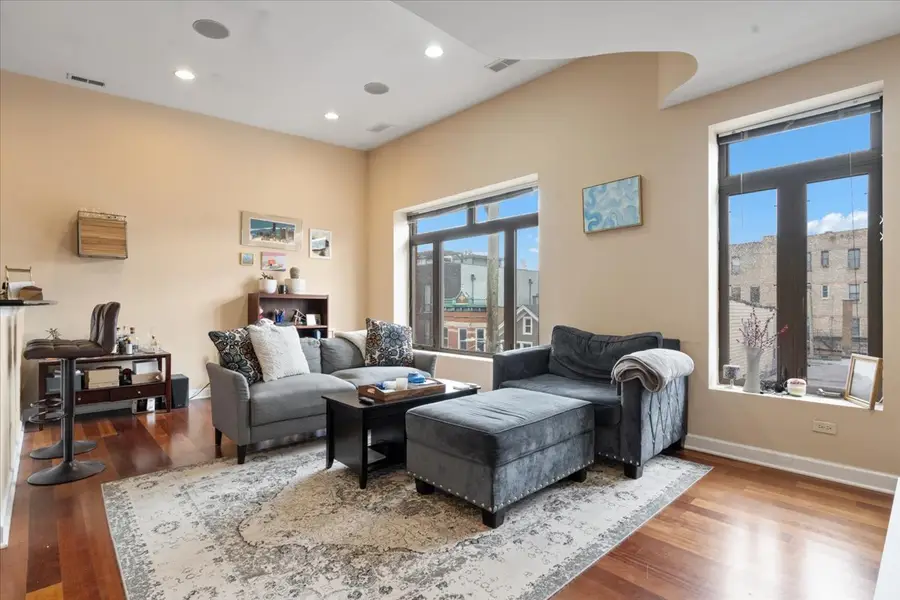 Address Withheld By Seller, Chicago, IL 60642 - #2