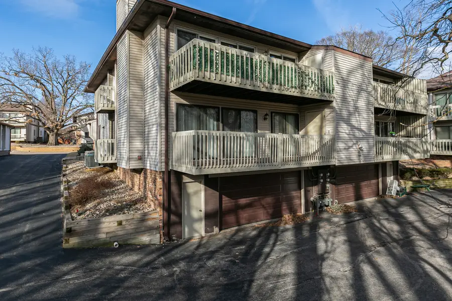 5902 36th Ave Court, Moline, IL 61265 - #2