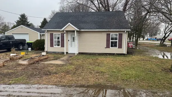 330 Central Avenue, Atwood, IL 61913