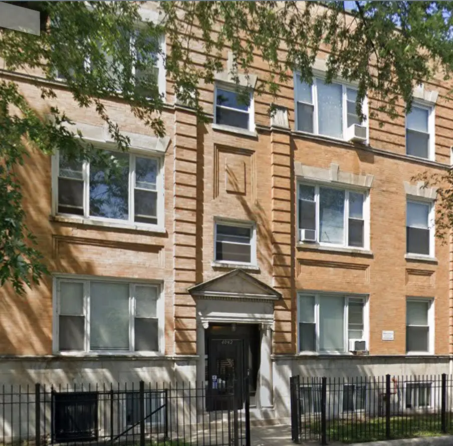 Address Withheld By Seller, Chicago, IL 60653 - #1