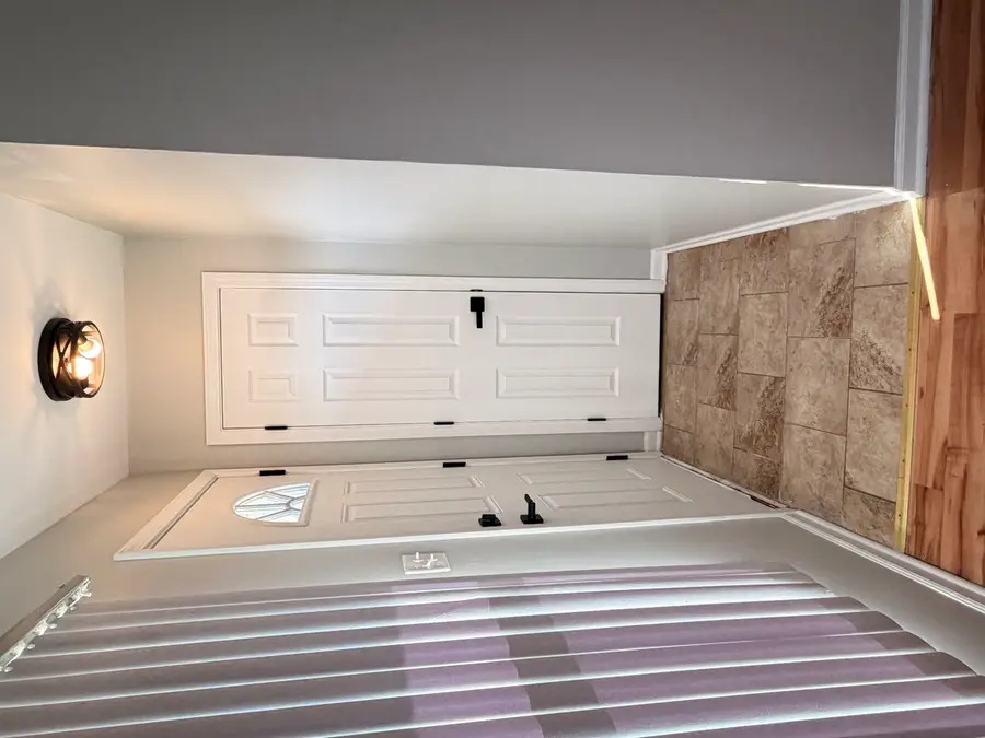 18045 Edwards Avenue, Country Club Hills, IL 60478 - #2