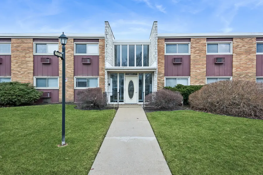 Address Withheld By Seller, Lombard, IL 60148 - #2