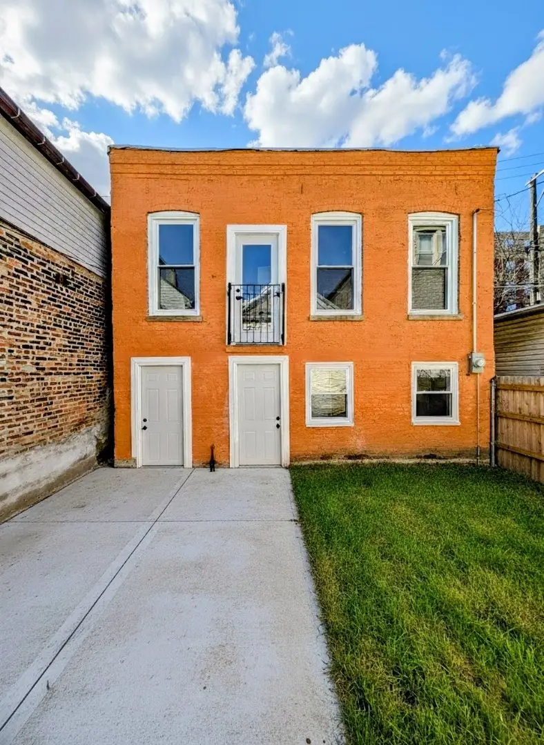 2828 S Emerald Avenue, Chicago, IL 60616 - #3