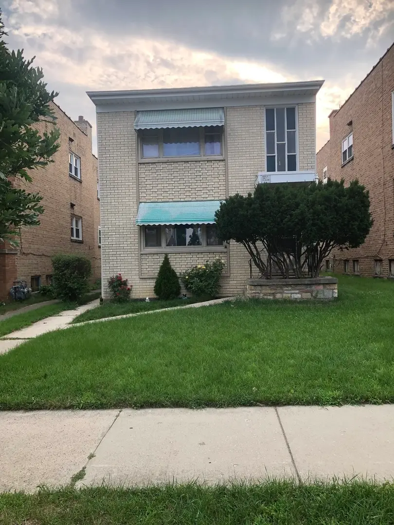 9010 Bronx Avenue, Skokie, IL 60077 - #1