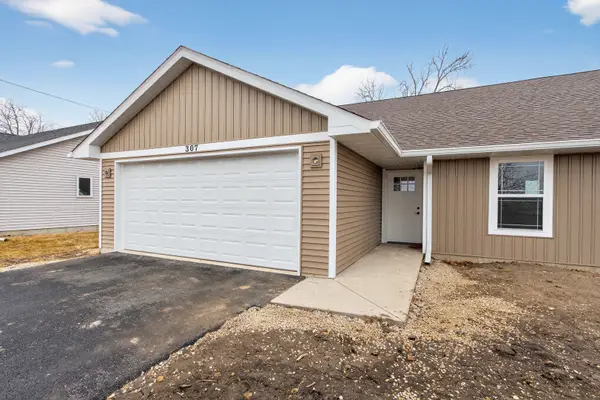 307 W South Street #307, Durand, IL 61024