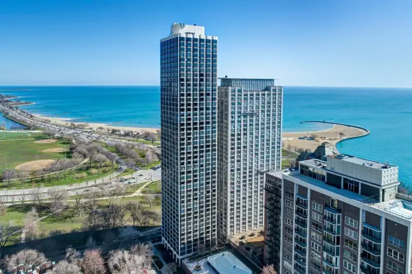 1555 N Astor Street #21W, Chicago, IL 60610