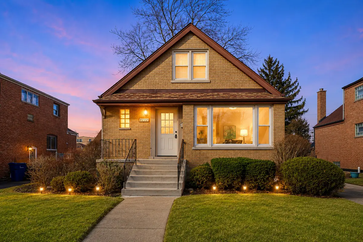 4232 W 109th Street, Oak Lawn, IL 60453 - #1