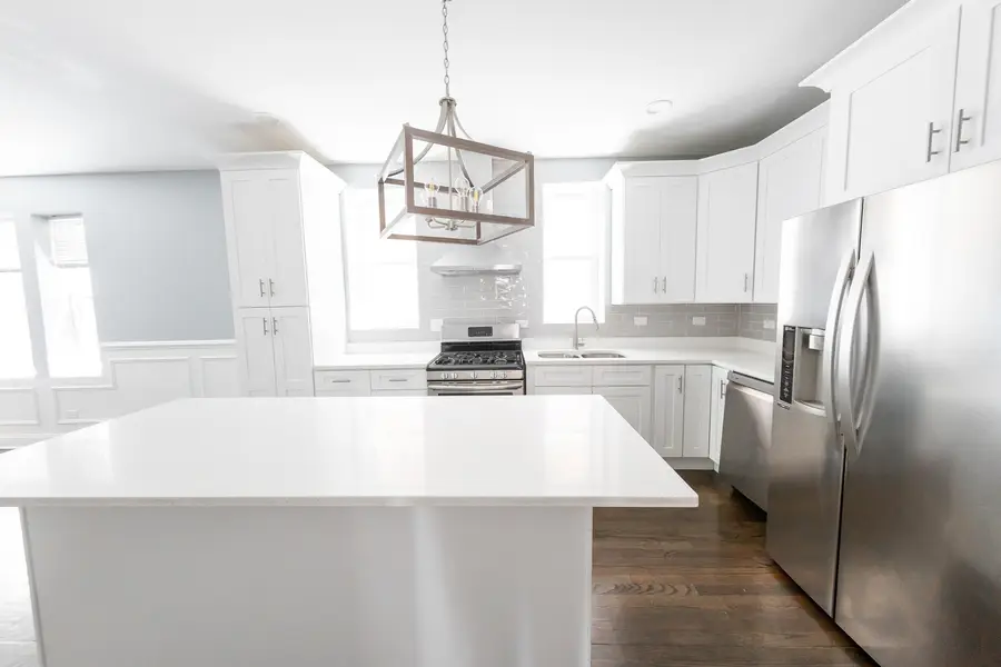 2102 Harvey Avenue, Berwyn, IL 60402 - #2