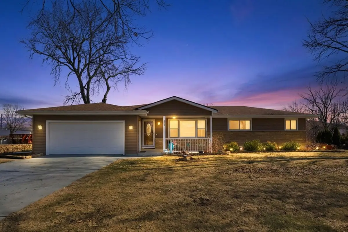 900 Barber Lane, Joliet, IL 60435 - #1