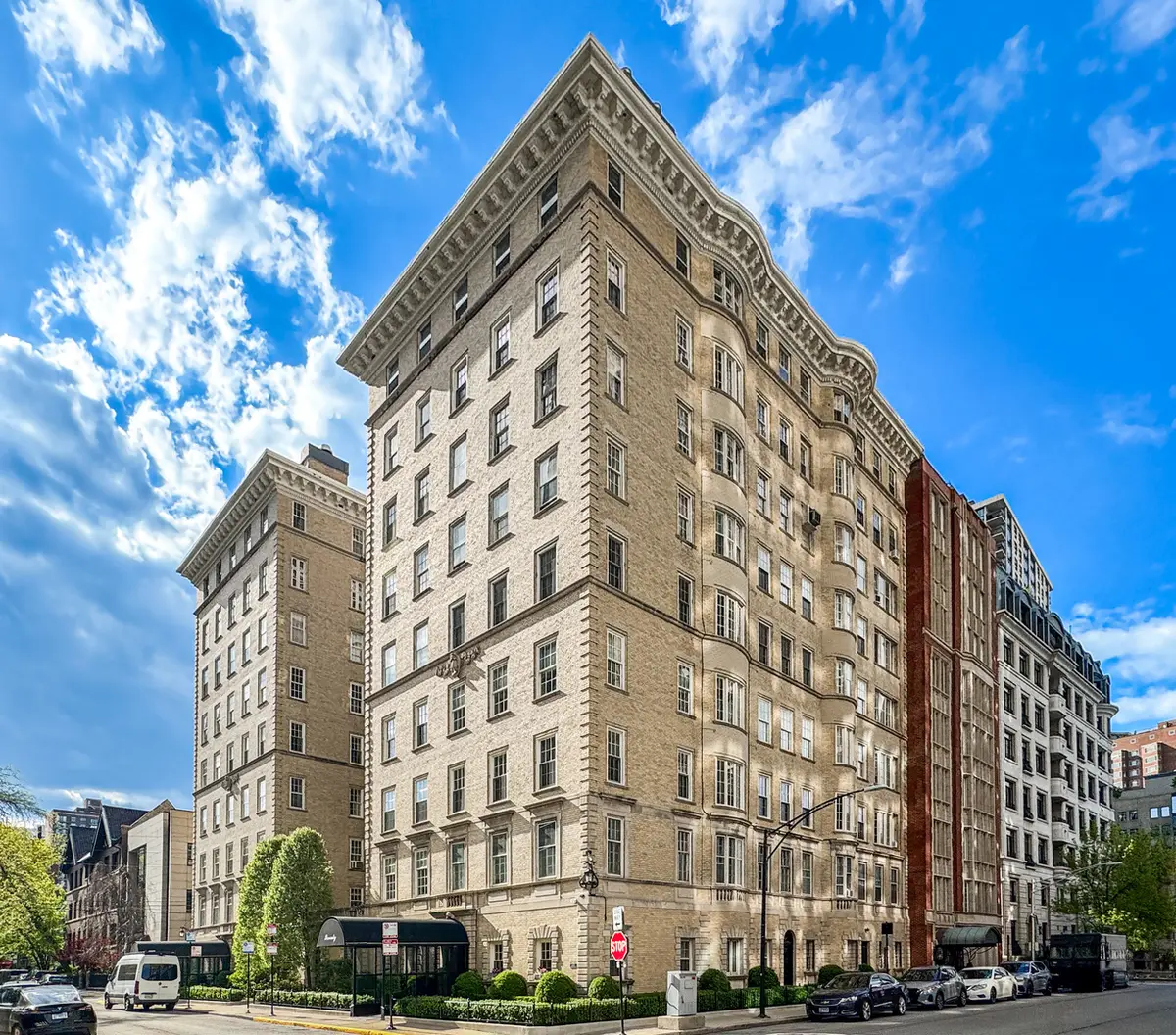 70 E Scott Street #605, Chicago, IL 60610 - #1