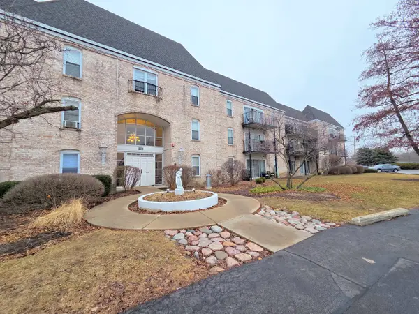 5001 Carriage Way Drive #116, Rolling Meadows, IL 60008
