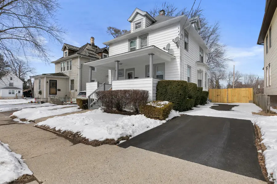 816 18th Street, North Chicago, IL 60064 - #3