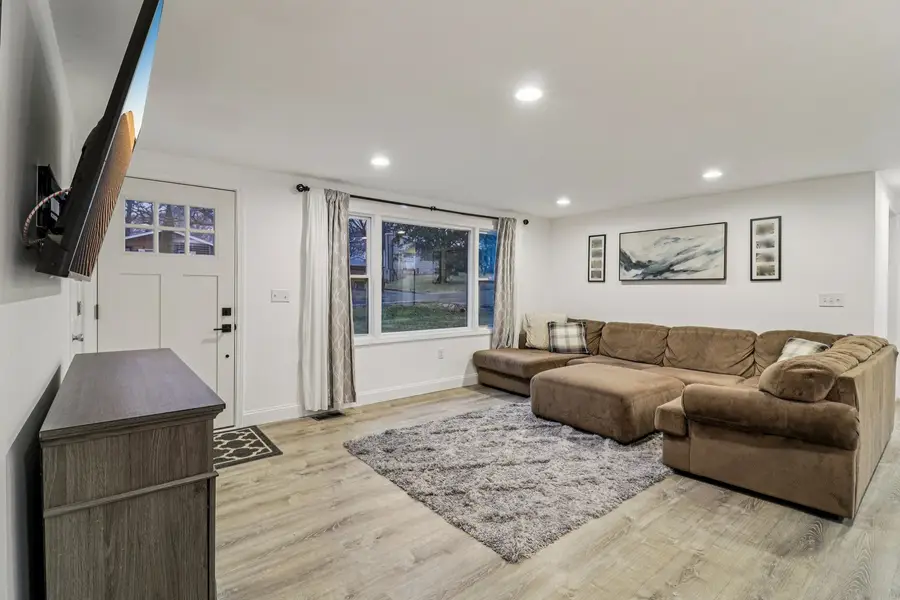 7413 Parkwood Drive, Wonder Lake, IL 60097 - #2