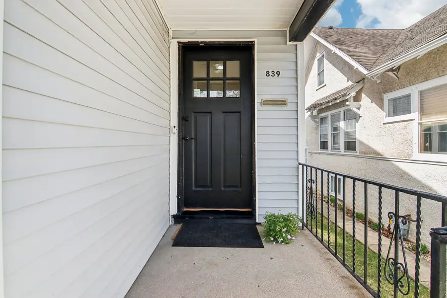 839 N Harvey Avenue, Oak Park, IL 60302 - #2