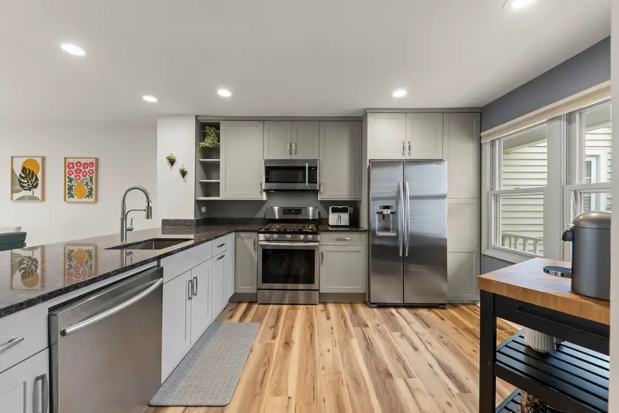 1859 Pebble Beach Circle #6, Elk Grove Village, IL 60007 - #2