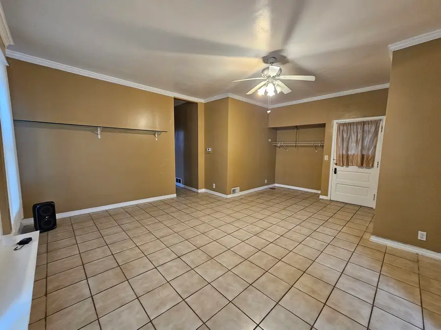 214 Franklin Avenue, Waukegan, IL 60085 - #3