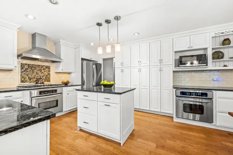 1695 Overland Trail, Deerfield, IL 60015 - #2