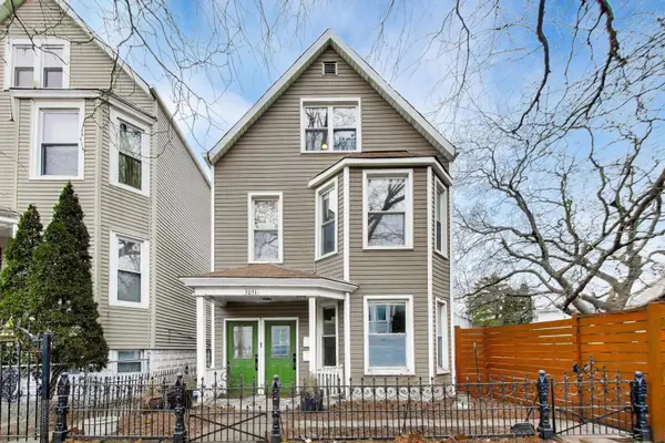 3051 N Drake Avenue, Chicago, IL 60618