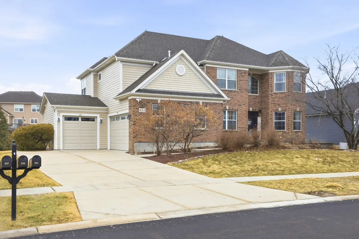 635 Slate Run, Elgin, IL 60124 - #1