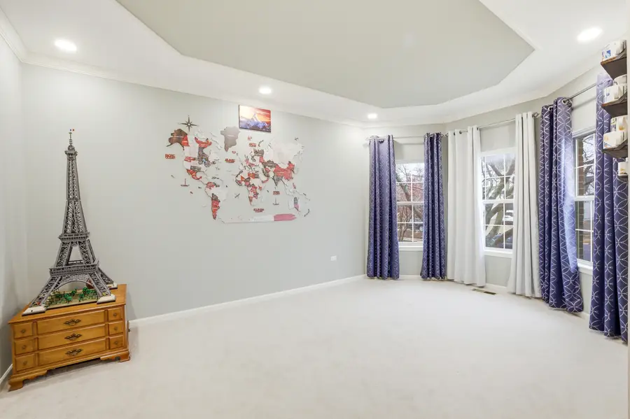 635 Slate Run, Elgin, IL 60124 - #3