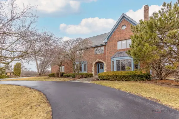 18 Brandywine Road, South Barrington, IL 60010