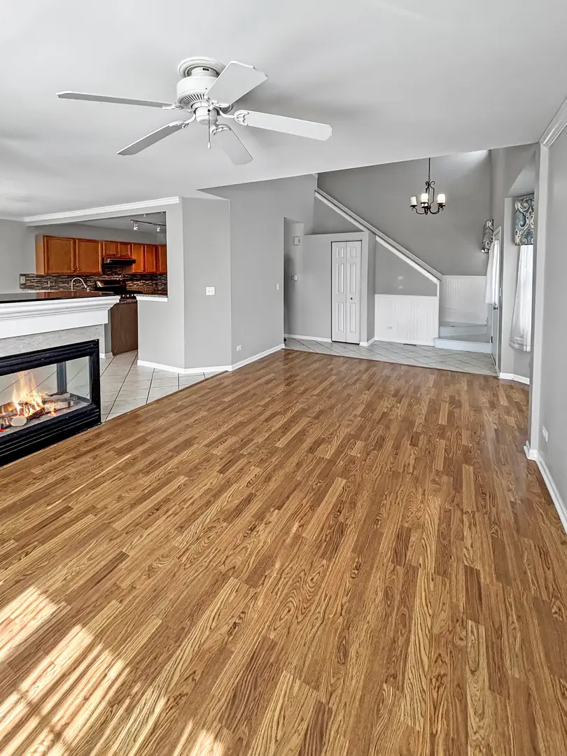 817 Blue Spruce Court, Lindenhurst, IL 60046 - #3