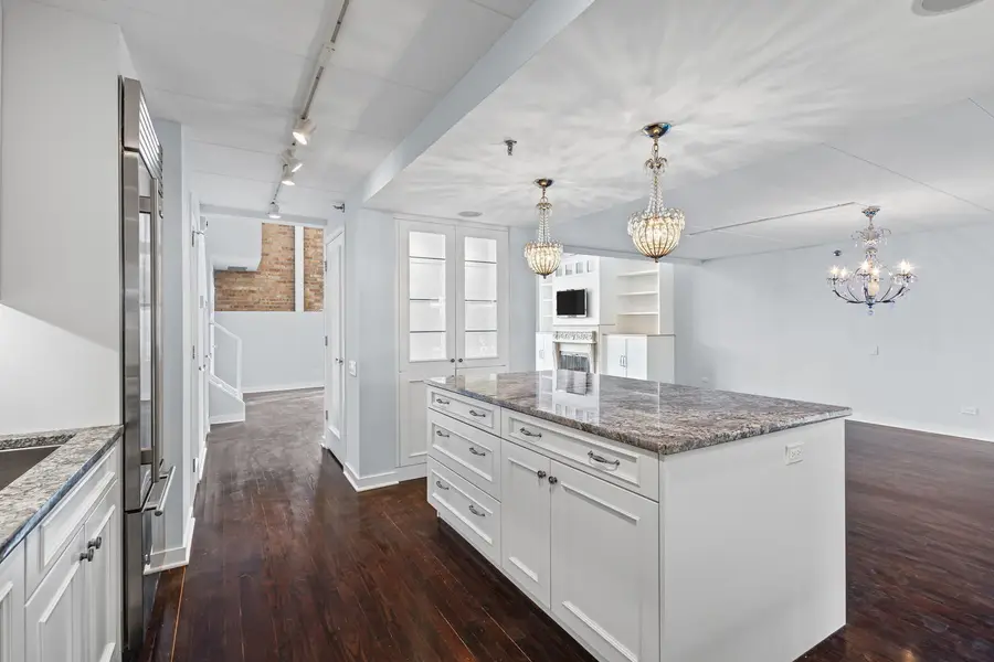 1300 W Altgeld Street #103, Chicago, IL 60614 - #3