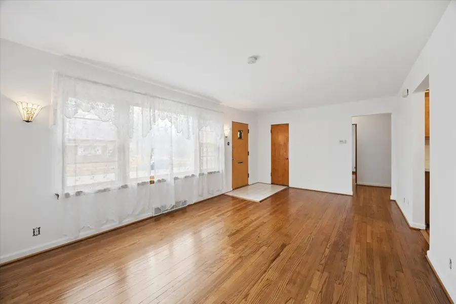 645 6th Avenue, La Grange, IL 60525 - #3