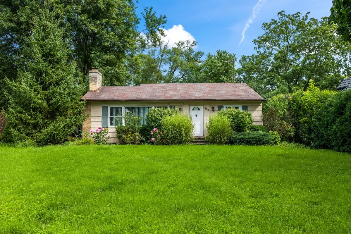 108 South Parkway, Prospect Heights, IL 60070 - #1