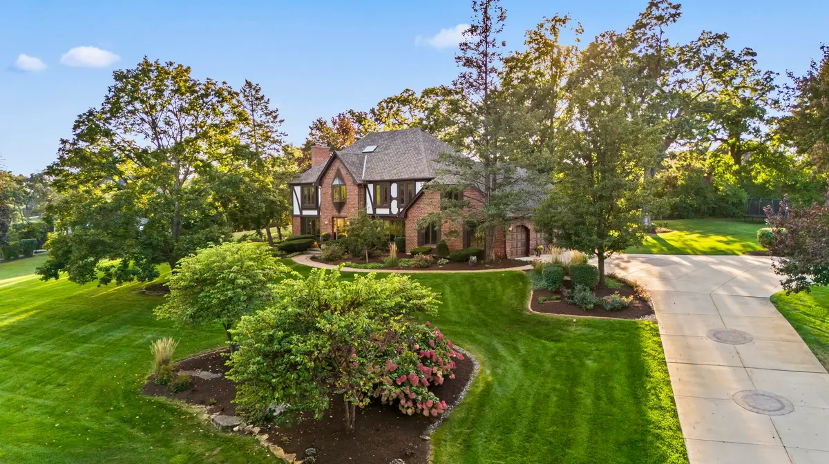 9 Equestrian Way, Lemont, IL 60439 - #1