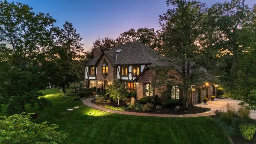 9 Equestrian Way, Lemont, IL 60439 - #2