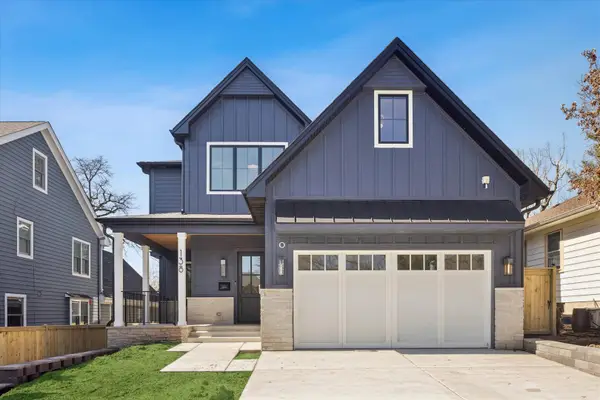 138 N Prospect Avenue, Clarendon Hills, IL 60514