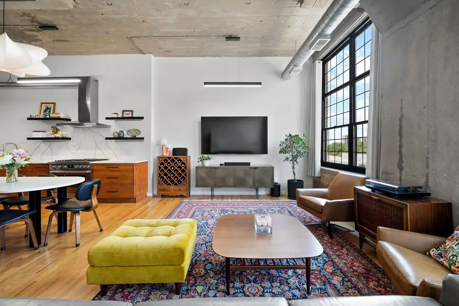 17 N Loomis Street #4D, Chicago, IL 60607 - #3